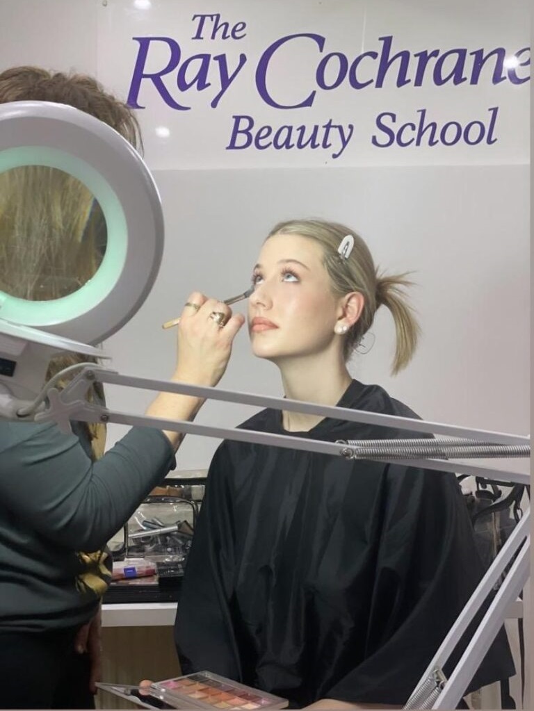 Career-in-the-Beauty-Industry