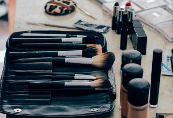 makeup and beauty brushes on a table