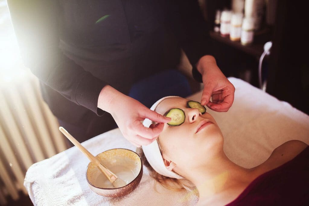 Mobile beauty therapy deals