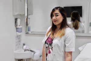 Picture of Sanna Mirza in a beauty therapy room 